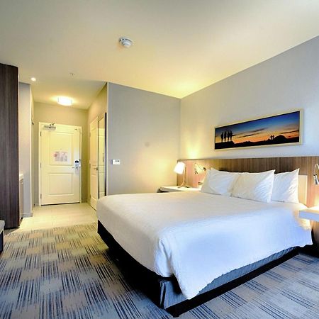 Hilton Garden Inn Santa Barbara/Goleta Zewnętrze zdjęcie