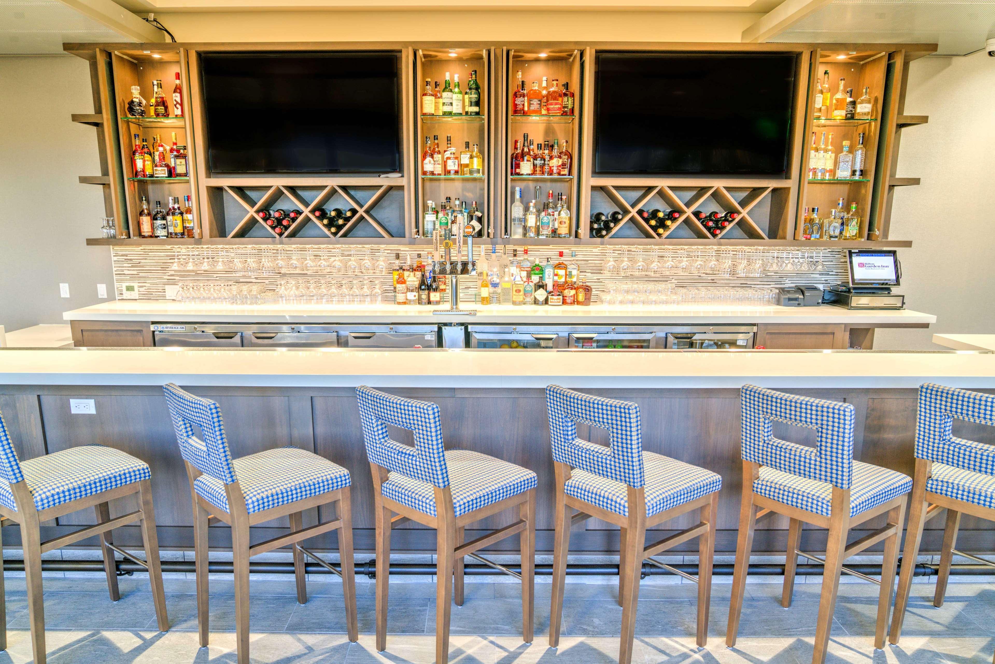 Hilton Garden Inn Santa Barbara/Goleta Zewnętrze zdjęcie