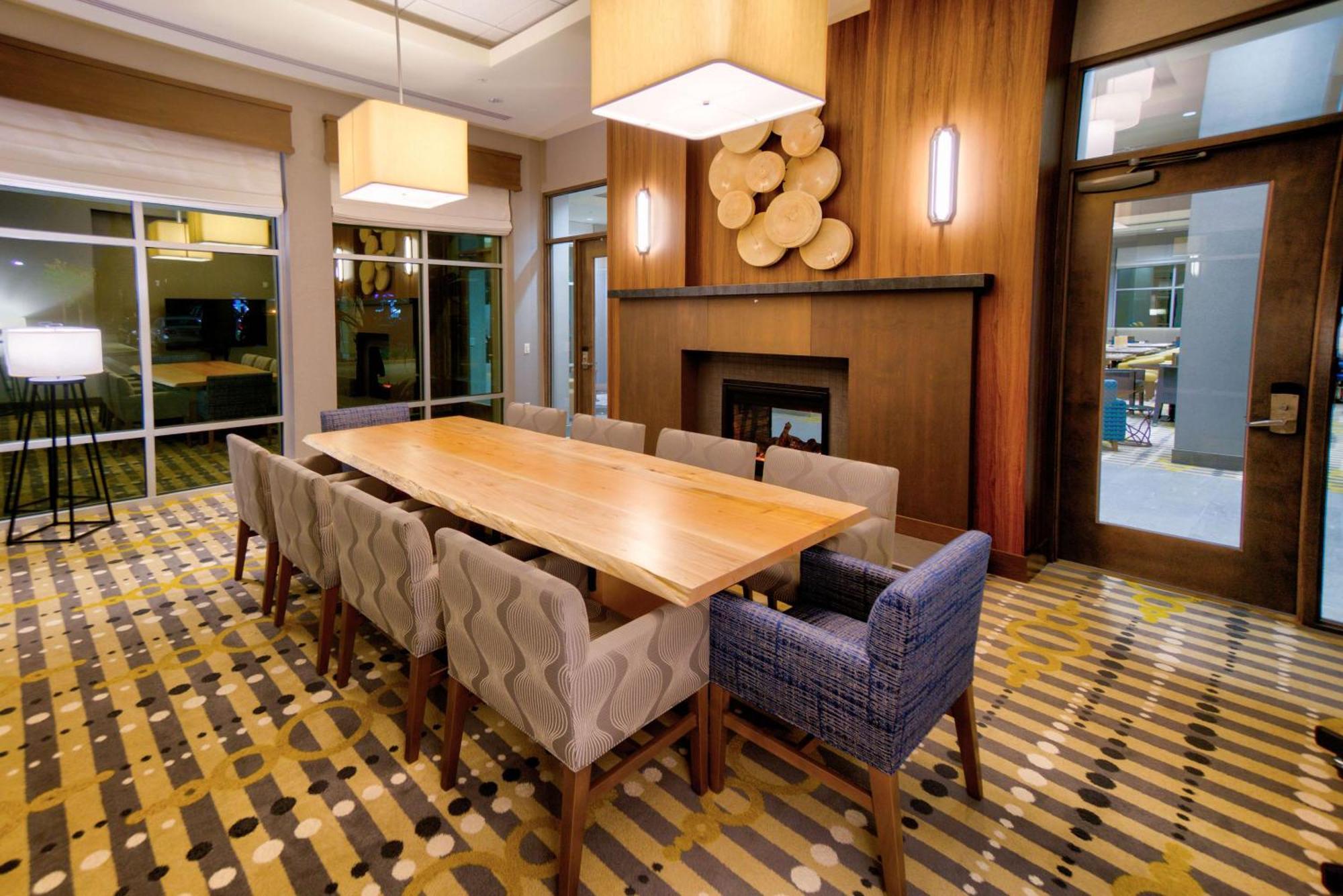 Hilton Garden Inn Santa Barbara/Goleta Zewnętrze zdjęcie
